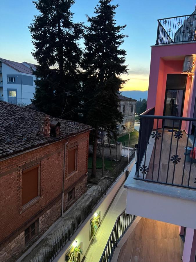 Alma Rose Apartment Korce Luaran gambar